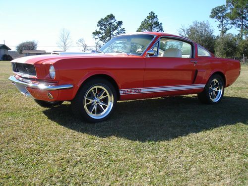 1965 ford mustang fastback