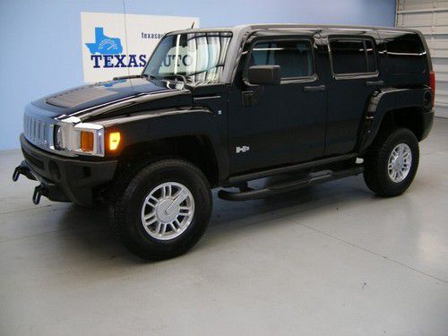 We finance!!!  2007 hummer h3 4x4 auto roof monsoon 6cd heated leather!!