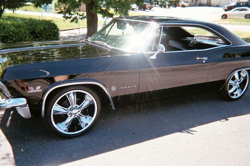 1965 black chevrolet impala hardtop 2-door 6.5l/396  **nice restored car**