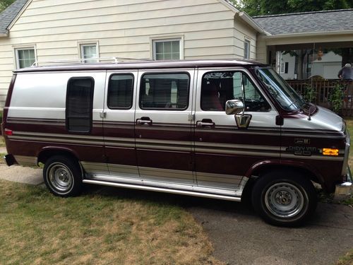 1990 chevy van mark iii (46000 miles)