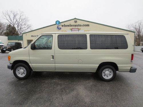 2004 ford e150 8 passenger van 40k miles