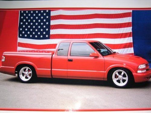 1997 s10 show truck pearl ice  17s
