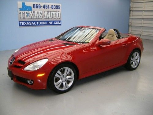 We finance!!!  2009 mercedes-benz slk350 roadster heated leather 6 cd texas auto