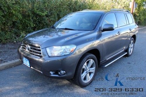 2008 toyota highlander sport 3rd row seating! call today for great financing