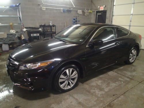 2012 honda accord coupe 2dr, salvage, runs and drives, not wrecked