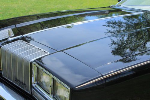 1977 Oldsmobile Cutlass Supreme Brougham Coupe 2-Door 5.7L, image 7