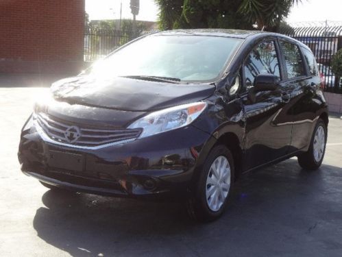 2014 nissan versa note sv damaged fixer runs!! economical, priced to sell, l@@k!