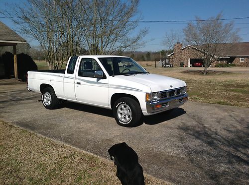 1996 nissan pickup