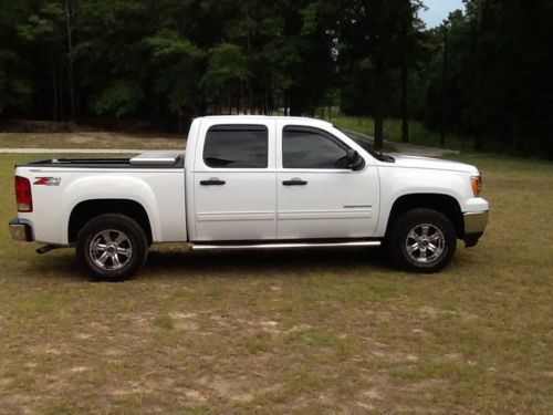 Rain Guards For Cars >> Sell used 2013 GMC Sierra 1500 SLE Crew Cab Pickup 4-Door 5.3L in Abbeville, Alabama, United ... Rain Guards For Cars >> Sell used 2013 GMC Sierra 1500 SLE Crew Cab Pickup 4-Door 5.3L in Abbeville, Alabama, United ...