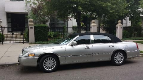 Sell used 05 LIncoln Town Car Signature Limited fully ...