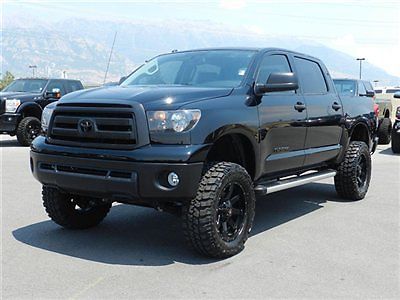 Tundra crew max sr5 4x4 custom lift wheels tires paint black out shortbed auto
