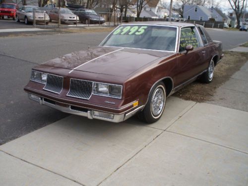 1983 oldsmobile cutlass supreme only 62k miles! owned by elderly couple!
