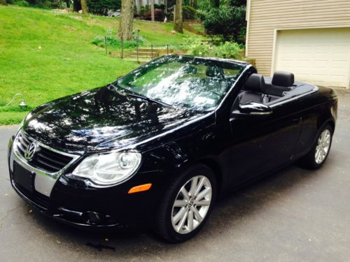 2009 volkswagen eos komfort convertible 2-door 2.0l