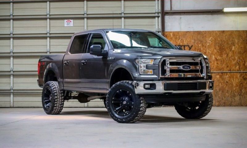 2015 ford f-150 xlt lifted 4x4 truck