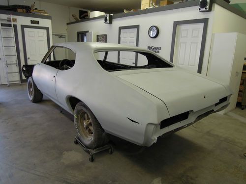 Real 1969 gto 4-speed, fresh 455, rust-free body, phs docs (project car)