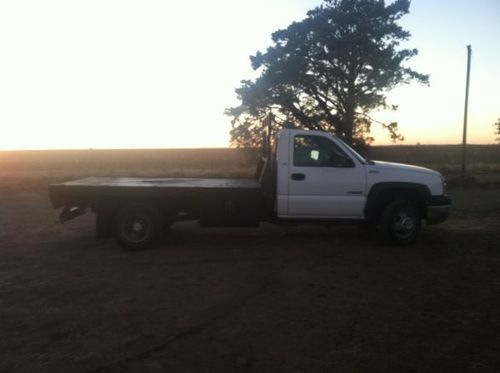 2004 chevy 3500 flatbed dually