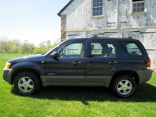 2002 ford escape xls with 4x4 and no reserve