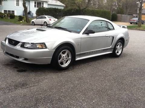 2003 ford mustang 2 door coupe 6cyl auto 68k very clean