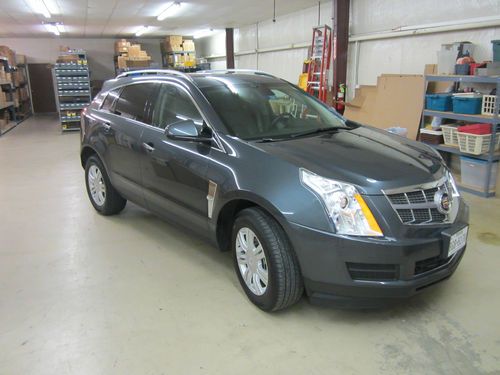 2010 cadillac srx luxury edt. 2wd v6 loaded, low mileage, new condition