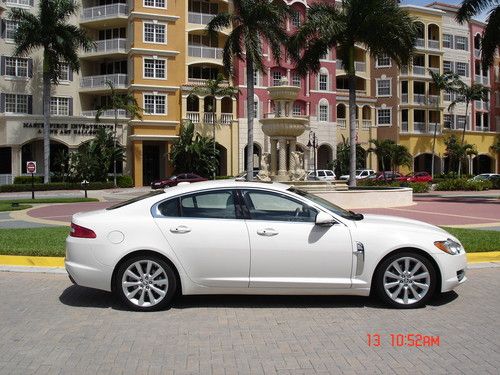 2010 jaguar xf premium luxury sedan white/light biege leather loaded gorgeous!