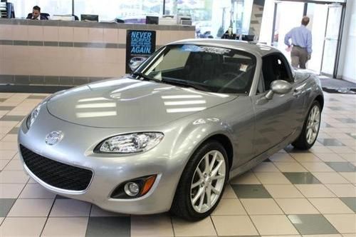 Miata leather  grand touring power hard top silver low miles automatic