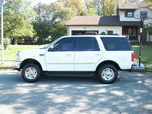 1997 ford expedition xlt - garaged, immaculate, clean history