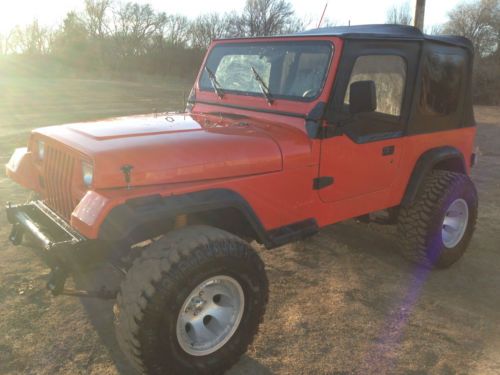 No reserve! 1994 jeep wrangler s sport lifted 33&#034; tires new top