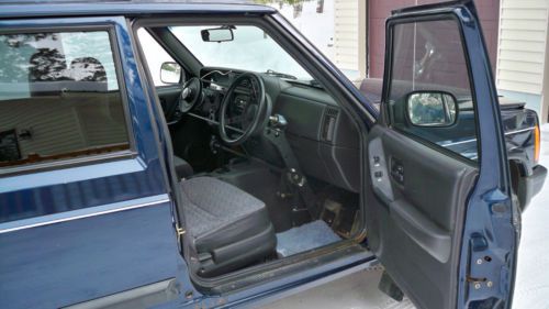 Right Hand Drive Jeep >> Purchase used 2000 POSTAL JEEP CHEROKEE SPORT RIGHT HAND DRIVE in Au Train, Michigan, United States Right Hand Drive Jeep >> Purchase used 2000 POSTAL JEEP CHEROKEE SPORT RIGHT HAND DRIVE in Au Train, Michigan, United States