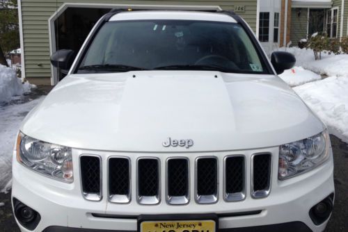 2012 jeep compass-under warranty-price negotiable