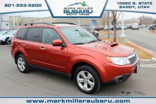 Orange 2.5xt suv 2.5l awd auto turbo limited 1 owner leather sunroof  spoiler