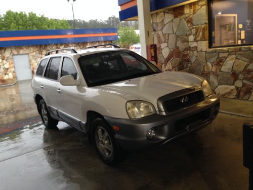 Hyundai santa fe 2003 $6,000