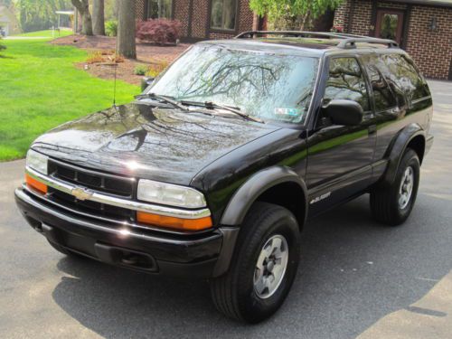 2005 chevrolet blazer zr2 off-road s-10  ls 2-door 4x4 auto 1-owner clean carfax