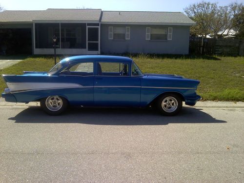 1957 chevy bel air/150/210