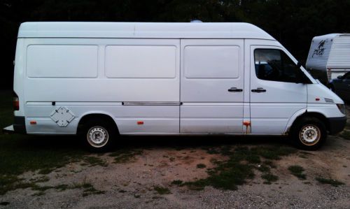 Buy used 2002 Dodge Freightliner 2500 Sprinter Cargo Van ...