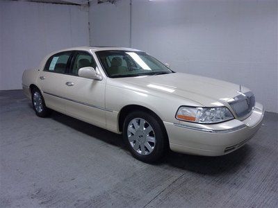 2003 lincoln town car cartier 4.6l v8 low miles excellent condition one owner