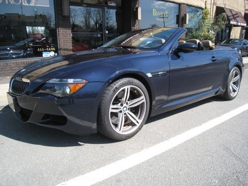19,379 mile convertible! no stories immaculate and serviced-finance &amp; shipping!