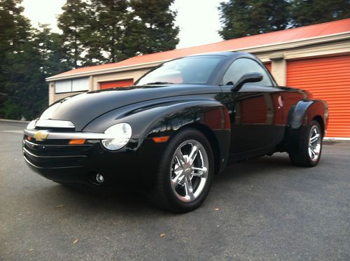 2006 chevrolet ssr base convertible 2-door 6.0l