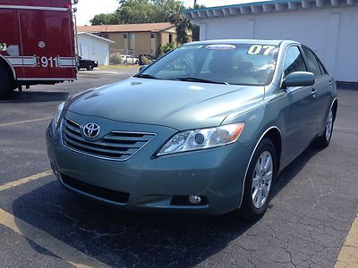 2007 toyota camry xle v6 loaded, no reserve