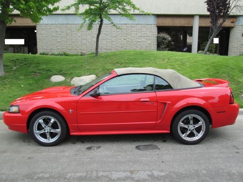 2001 ford mustang v6 2d convertible stk#224304, no reserve