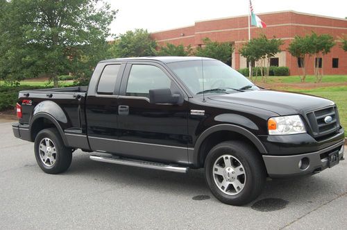 2006 ford f-150 xlt extended cab pickup 4-door 5.4l