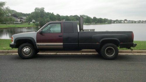 1998 4x4 chevy 3500 turbo diesel extended cab dually