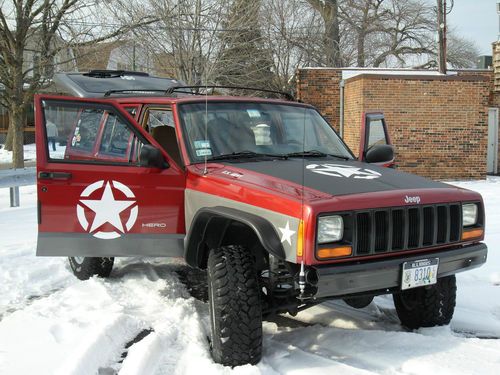 Cherokee sport, lifted, loaded, clean, 4x4, xj no reserve auction!