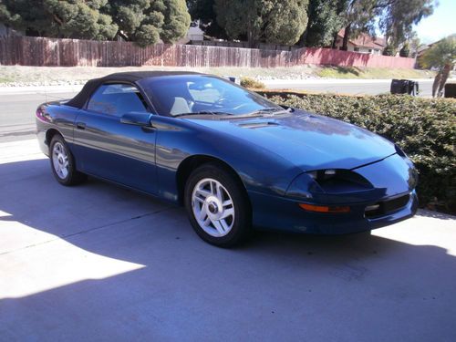 2000 chevrolet camaro base convertible mechanic special only 61201 miles r-title