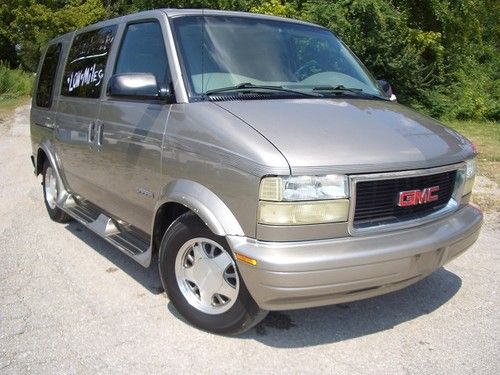2001 gmc safari van with the explorer package only 110k 4.3 votec and very clean