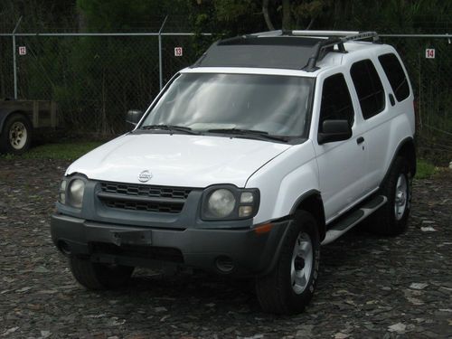 2002 nissan xterra se sport utility 4-door 3.3l