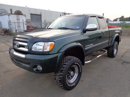 2003 toyota tundra sr5 4x4 pickup truck low miles nice !!! no reserve !!!