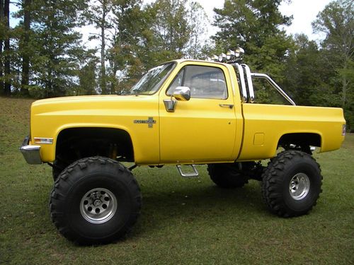 1987 chevy 4x4 truck 14" lift