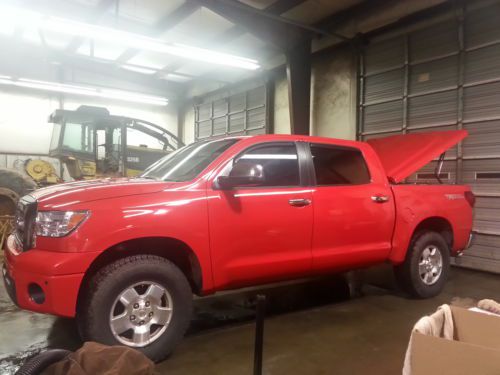 2008 toyota tundra limited extended crew cab pickup 4-door