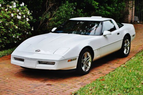 Absolutley mint 1989 chevrolet corvette just 60ks red leather mint original car
