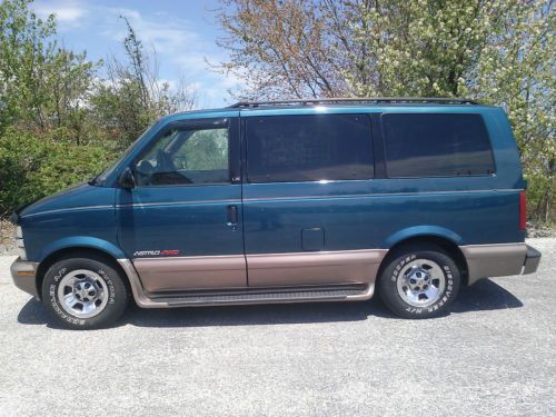 Chevy Awd Cars >> Buy used 00' Chevy Astro Van LS AWD*8-Passenger*CLEAN ... Chevy Awd Cars >> Buy used 00' Chevy Astro Van LS AWD*8-Passenger*CLEAN ...